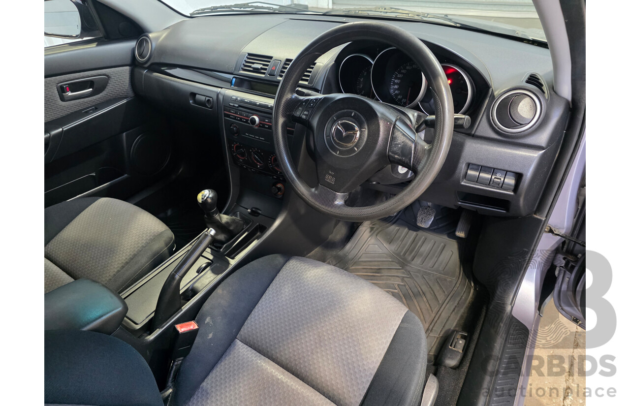 04/2006 Mazda 3 MAXX FWD BK 4d Sedan Grey 2.0L