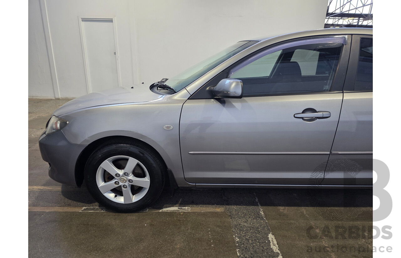 04/2006 Mazda 3 MAXX FWD BK 4d Sedan Grey 2.0L
