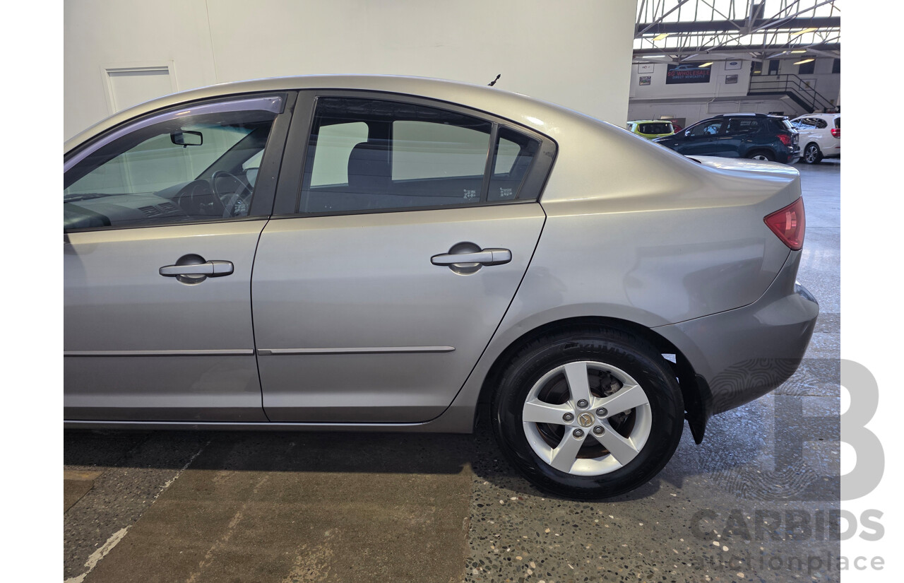 04/2006 Mazda 3 MAXX FWD BK 4d Sedan Grey 2.0L