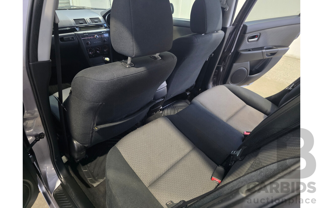 04/2006 Mazda 3 MAXX FWD BK 4d Sedan Grey 2.0L