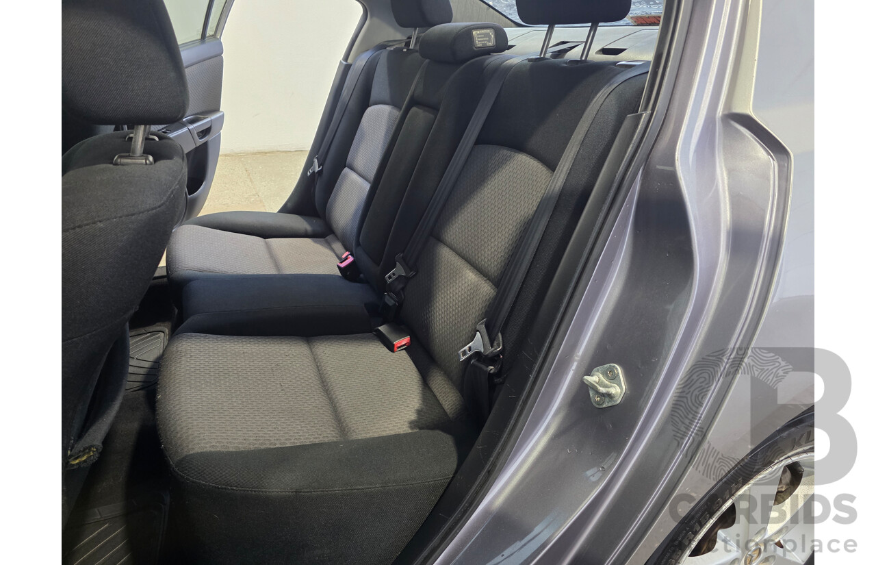 04/2006 Mazda 3 MAXX FWD BK 4d Sedan Grey 2.0L