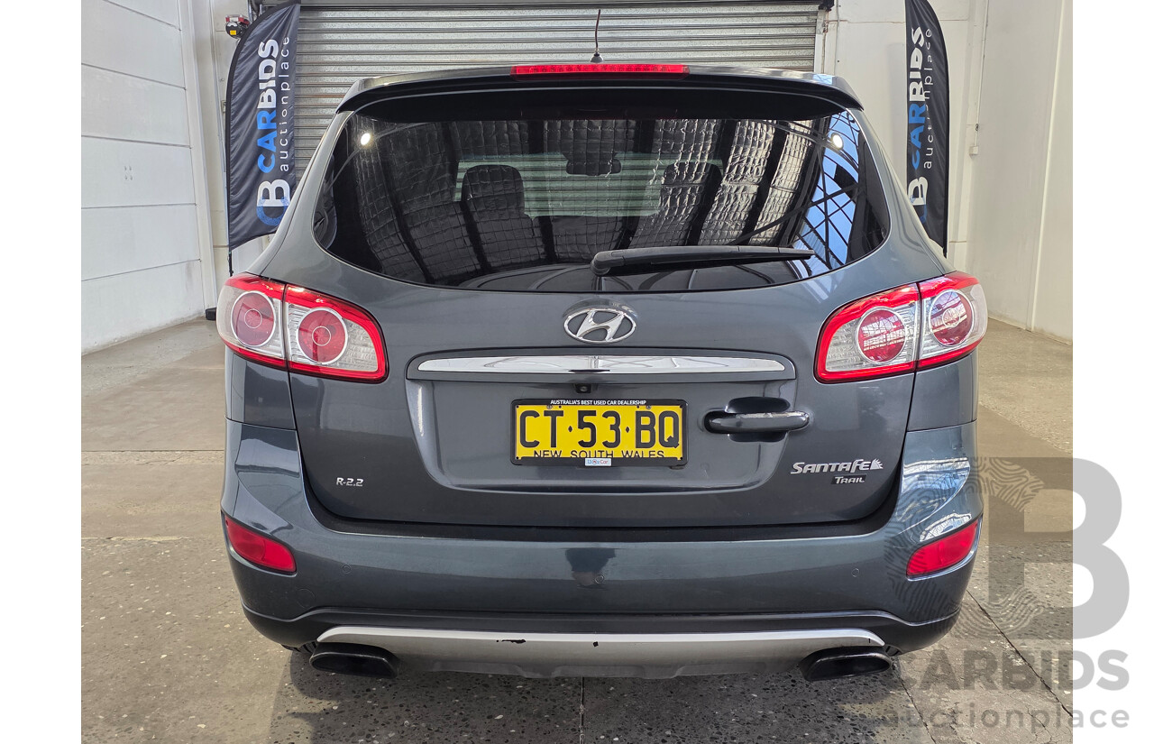 04/2012 Hyundai Santa Fe TRAIL CRDi (4x4) CM MY12 4d Wagon Grey 2.2L