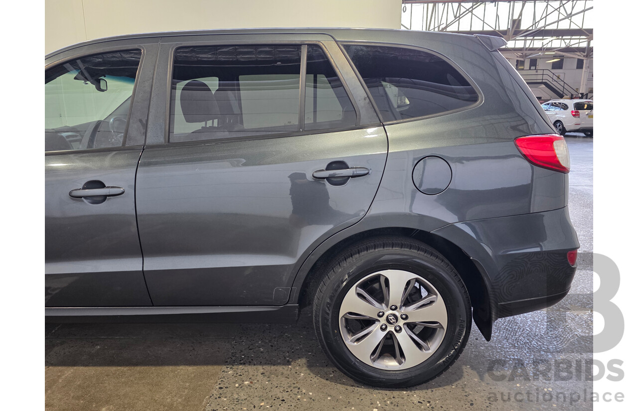 04/2012 Hyundai Santa Fe TRAIL CRDi (4x4) CM MY12 4d Wagon Grey 2.2L