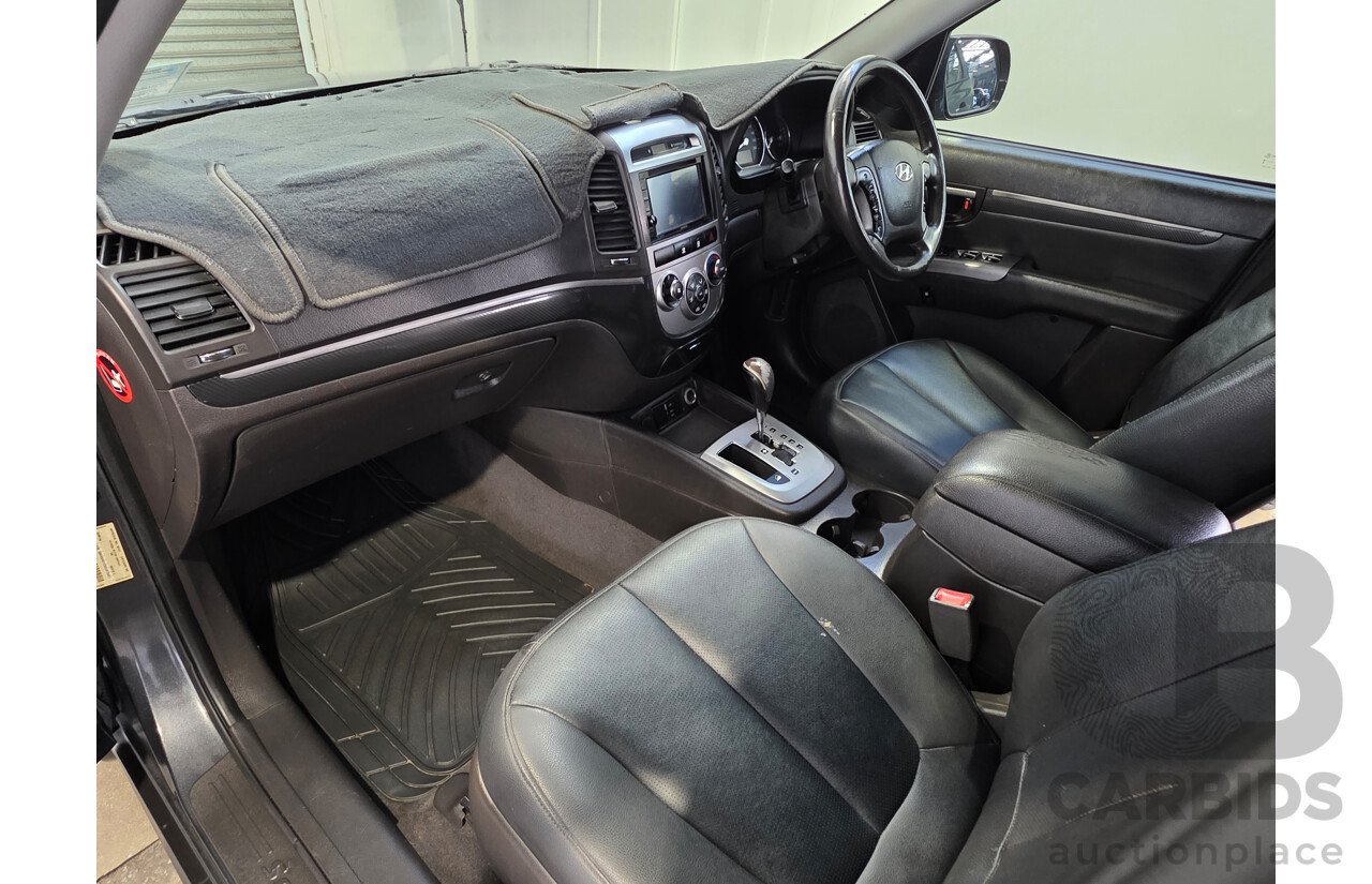 04/2012 Hyundai Santa Fe TRAIL CRDi (4x4) CM MY12 4d Wagon Grey 2.2L