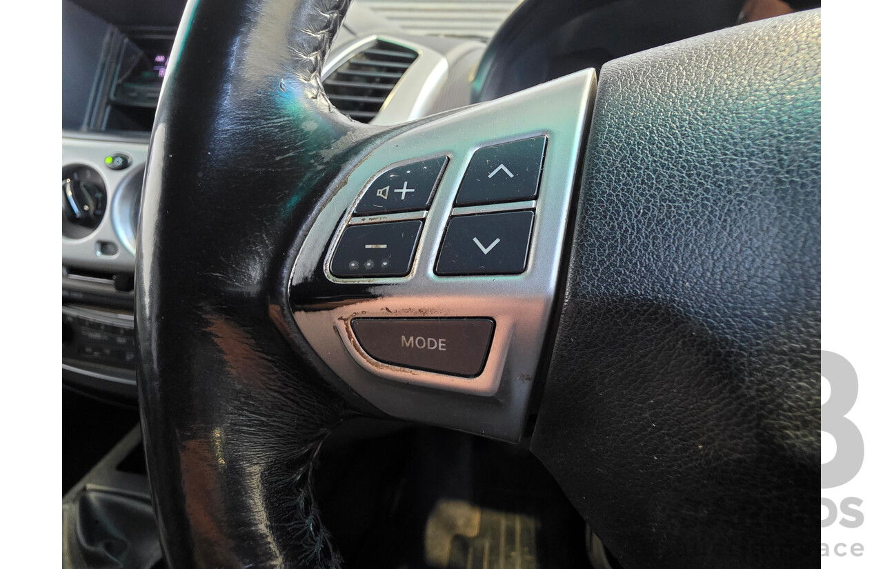 08/2011 Mitsubishi Triton GLX-R (4x4) MN MY11 Double Cab Utility White 2.5L