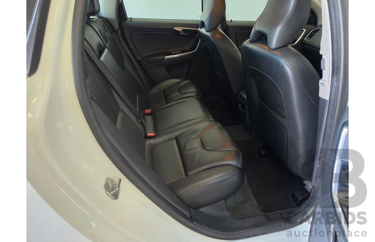01/2015 Volvo XC60 D4 Luxury DZ MY15 4d Wagon Solid White Ice Turbo Diesel 2.0L