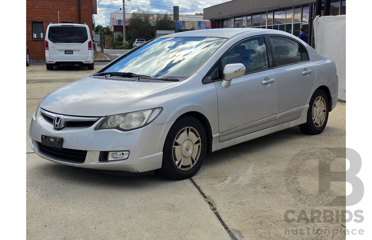 12/2007 Honda Civic Hybrid 40 4d Sedan Silver 1.3L