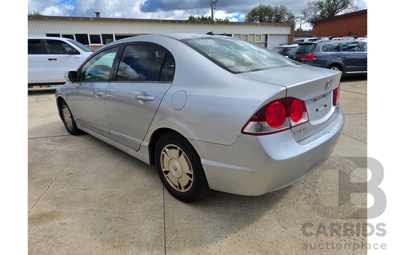 12/2007 Honda Civic Hybrid 40 4d Sedan Silver 1.3L