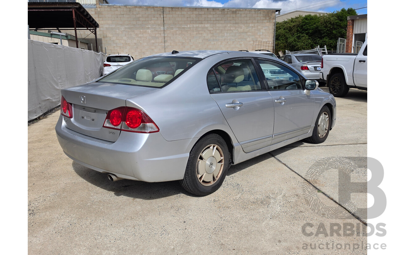 12/2007 Honda Civic Hybrid 40 4d Sedan Silver 1.3L