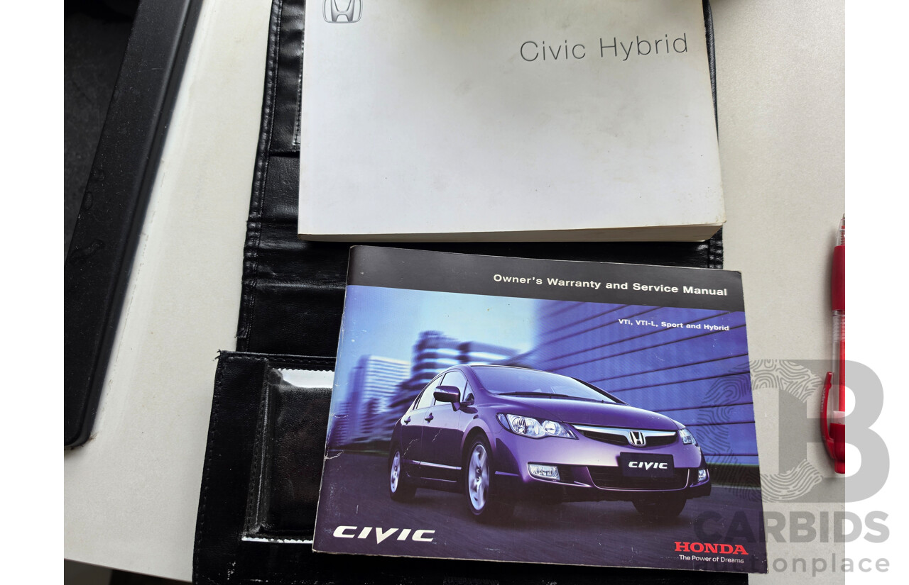 12/2007 Honda Civic Hybrid 40 4d Sedan Silver 1.3L