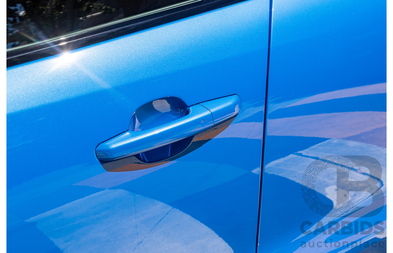 2/2020 Jaguar F-Pace SVR (AWD) X761 MY20 4d Wagon Ultra Blue Supercharged V8 5.0L