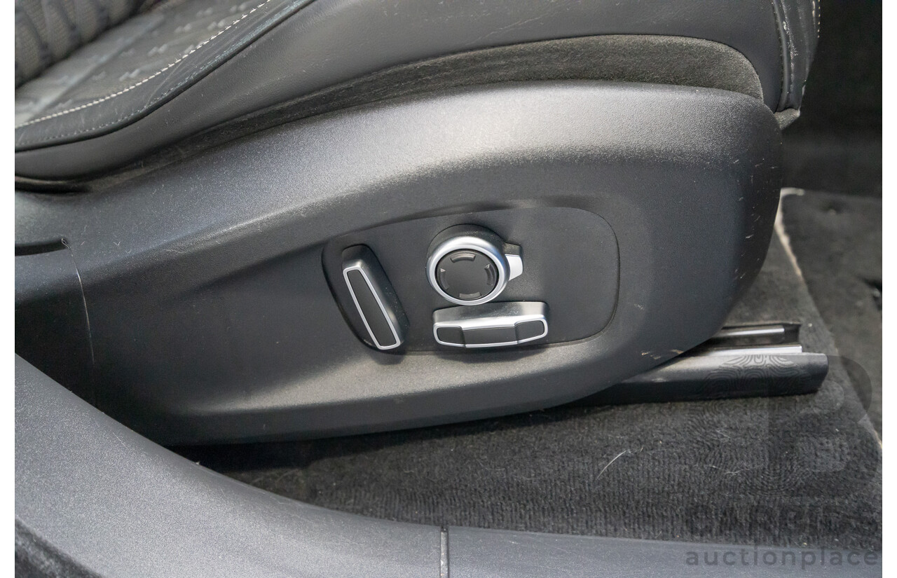 2/2020 Jaguar F-Pace SVR (AWD) X761 MY20 4d Wagon Ultra Blue Supercharged V8 5.0L