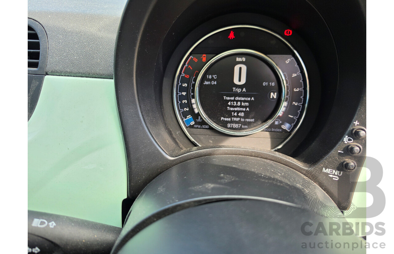 06/2015 Fiat 500 Lounge MY14 3d Hatchback Green 0.9L