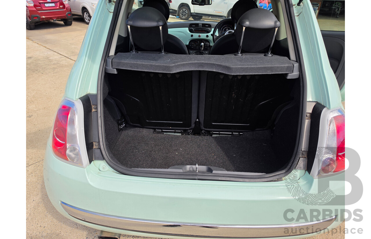 06/2015 Fiat 500 Lounge MY14 3d Hatchback Green 0.9L