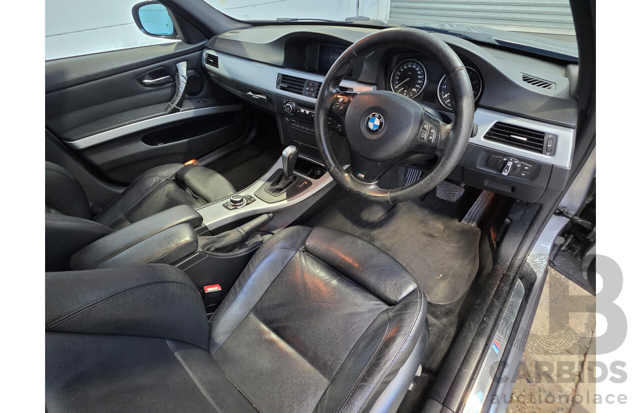 08/2011 BMW 323i Lifestyle E90 MY11 4d Sedan Grey 2.5L V6
