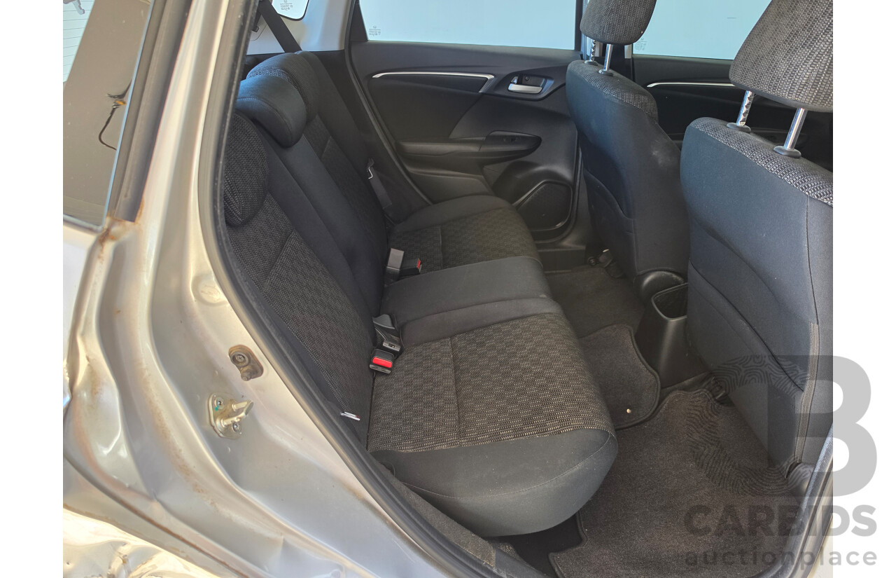 08/2016 Honda Jazz VTi GK MY16 5d Hatchback Silver 1.5L - Damaged WOVR N/A