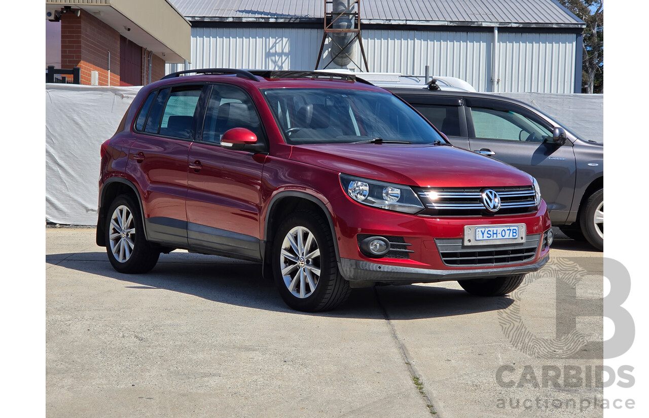 05/2012 Volkswagen Tiguan 132 TSI Pacific (AWD) 5NC MY12 4d Wagon White Turbo 2.0L