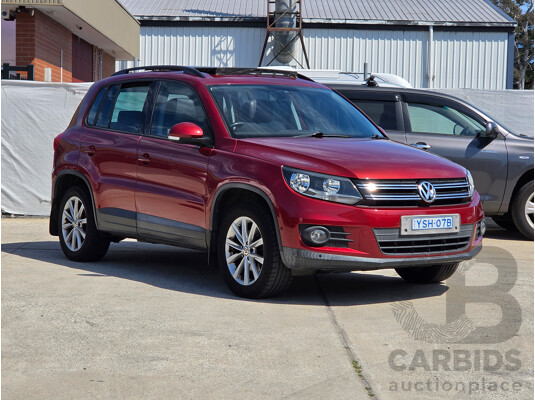 05/2012 Volkswagen Tiguan 132 TSI Pacific (AWD) 5NC MY12 4d Wagon White Turbo 2.0L